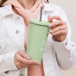 Insulated tumbler with a straw - Image 4